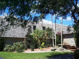 13420 SW 70th Ave, Pinecrest, FL 33156