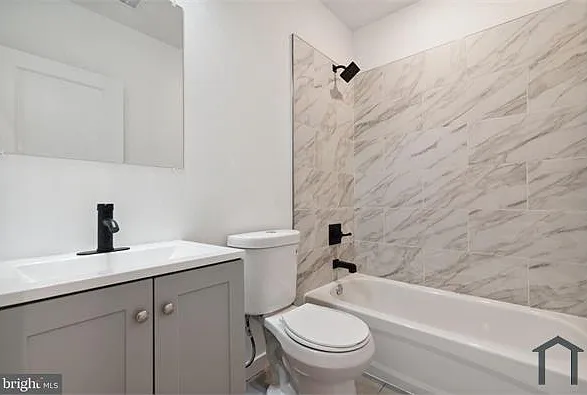 5102 Arch St #2 — Photo 18