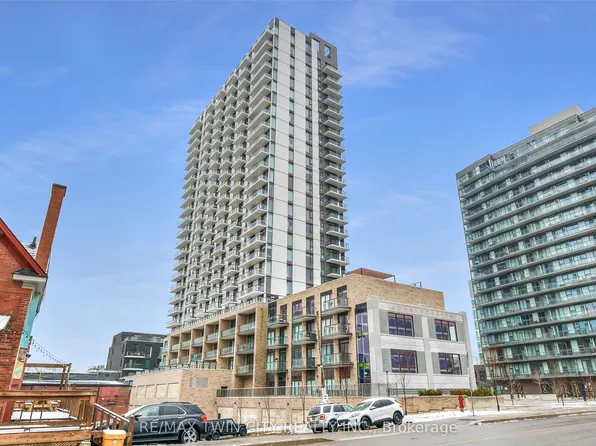 55 Duke St W #1201, Kitchener, ON N2H 0C9