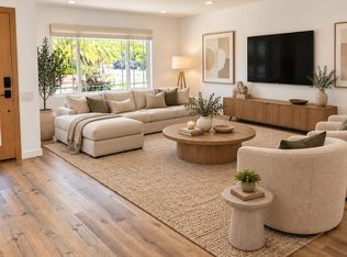 6453 Sale Ave, West Hills, CA 91307
