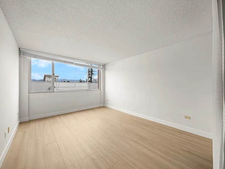 421 S La Fayette Park Pl #0 — Photo 18