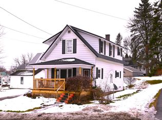 48 Franklin St, Malone, NY 12953