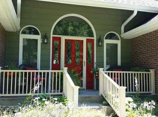 3019 W Pleasant Dr, Greenfield, IN 46140
