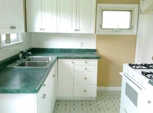 52461 Helmen Ave, South Bend, IN 46637