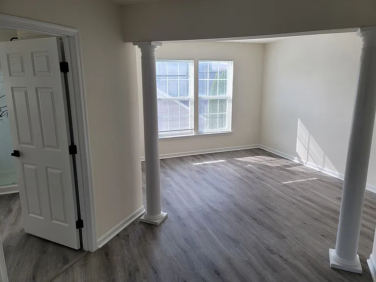 1808 Whispering Meadow Ct — Photo 30