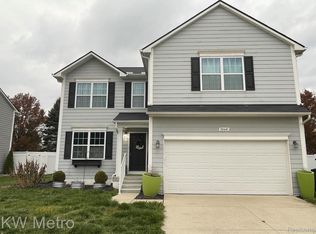 30641 Sarah Melisa Dr, Chesterfield, MI 48051