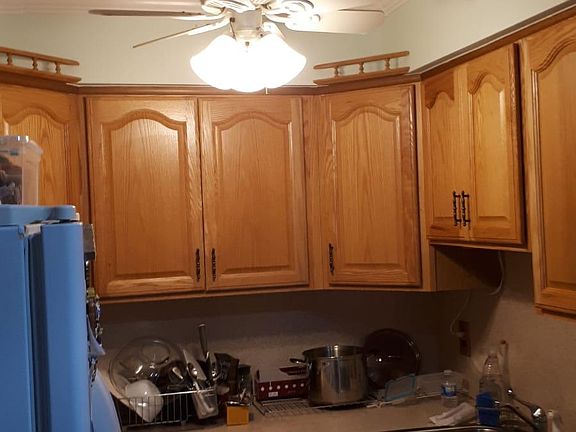 3rd image of 85 Elmwood Park Dr APT 16A