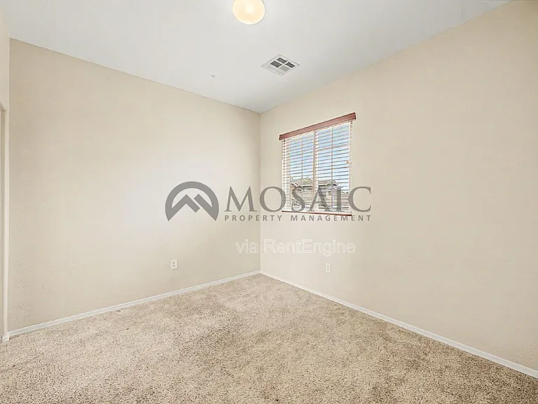 1384 S Sabino Dr — Photo 18