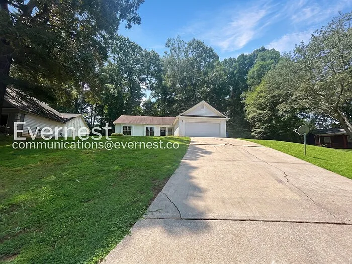 3061 Herscu Way — Photo 2