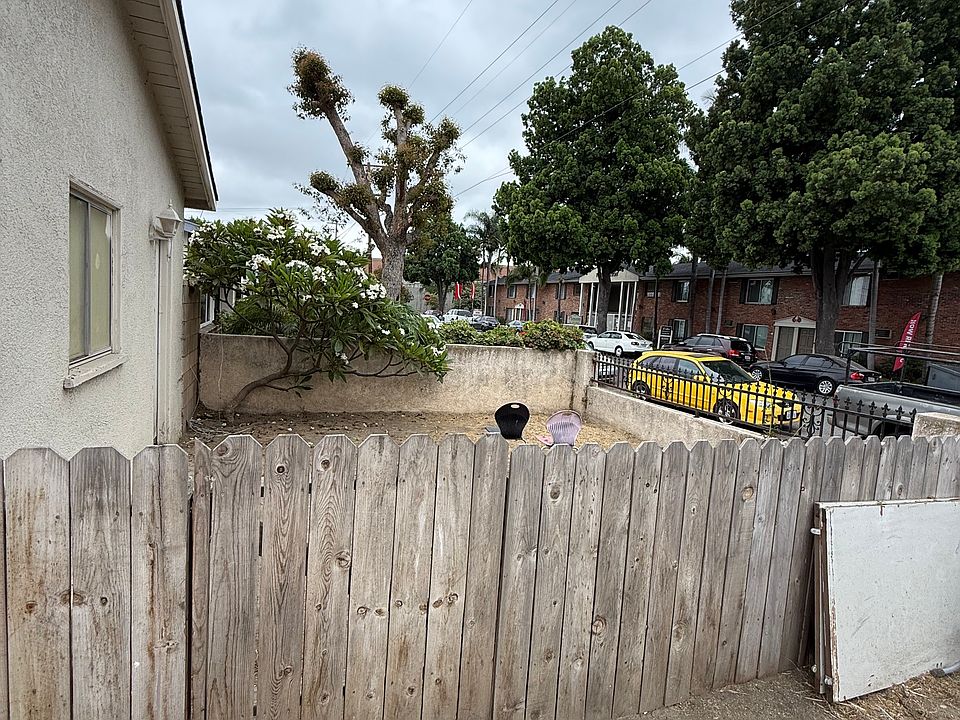 2nd image of 12748 Kalnor Ave