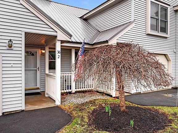 4th image of 36 Meadowbrook Drive #2