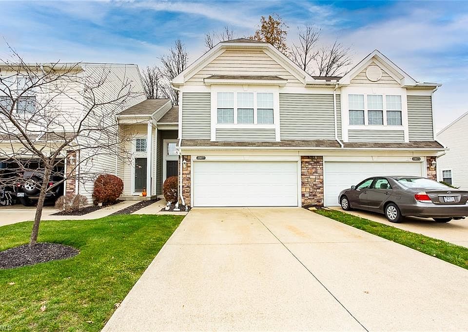 1st image of 29077 Pembrooke Blvd