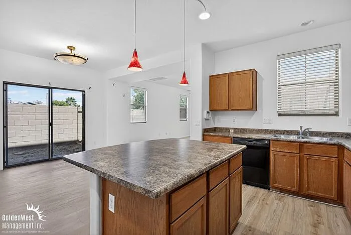 7117 S 7th Ln — Photo 7