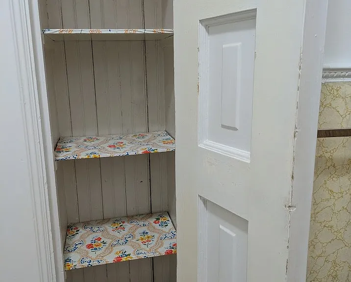 141 S Poplar St #0 — Photo 9