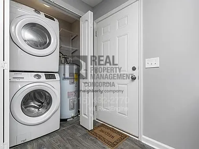302 Neill Ave #B — Photo 12