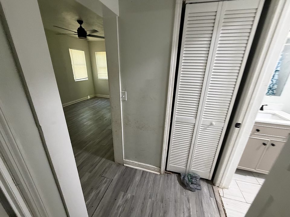 1st image of 3324 Commonwealth Ave