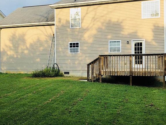 3rd image of 3425 Island Bay Ln