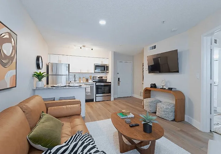 TRELLIS Canyon Creek Apartments — Photo 10