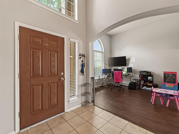 5th image of 19906 Dayton Ridge Ln