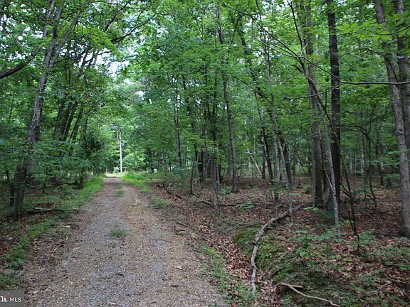 4th image of Habron Hollow Rd
