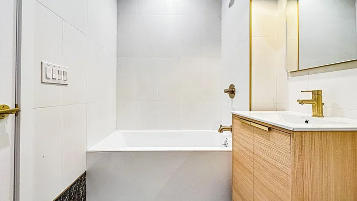 Rented by Jankos Group LLC | media 9