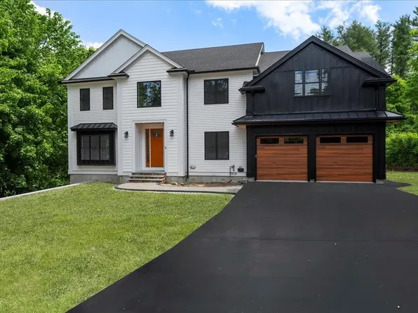 74 Farwell St, Natick, MA 01760