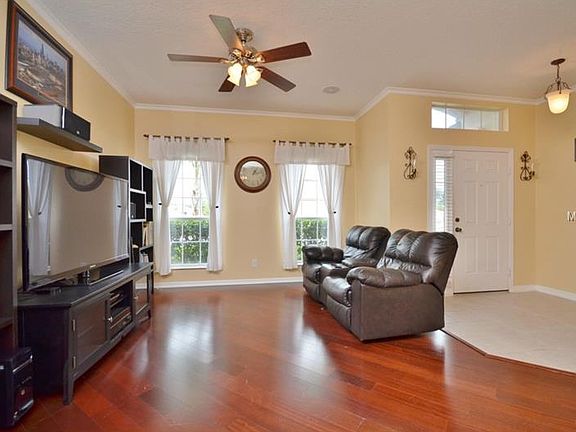 5th image of 3909 Gypsum Ln