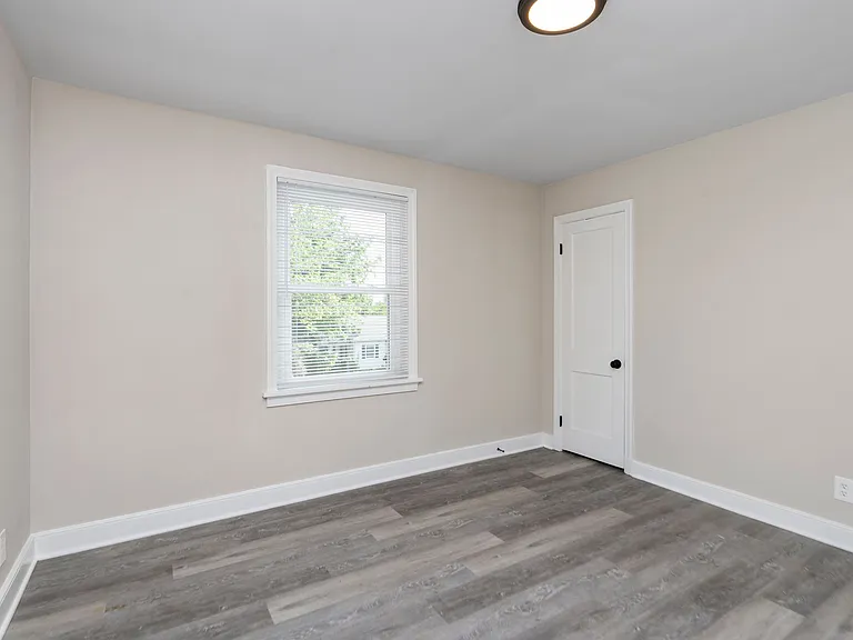 1434 Mulberry St — Photo 11