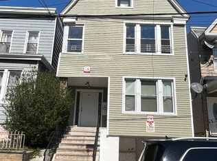 94 Brown Pl FLOOR 2, Jersey City, NJ 07305