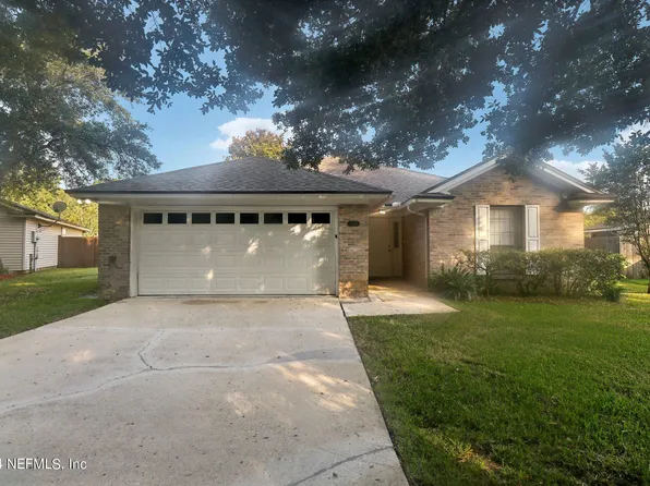 12200 SILVER SADDLE Drive, Jacksonville, FL 32258