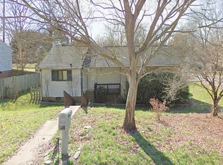 3815 Ashley Hall Dr, Charlotte, NC 28227