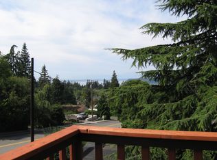 8330 46th Pl W, Mukilteo, WA 98275