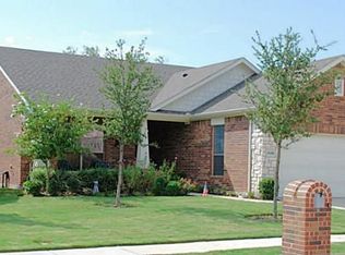 6608 Purbeck Trl, Denton, TX 76210