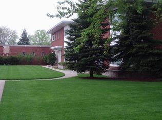 646 E Sha Bonee Trl, Mount Prospect, IL 60056