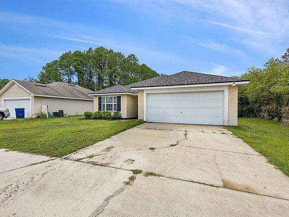 4th image of 96077 Out Creek Way