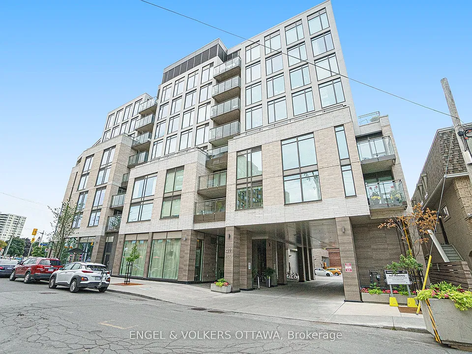 411 Mackay St #516