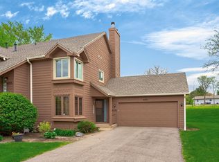 4201 Tumbleweed Trl, Loves Park, IL 61111