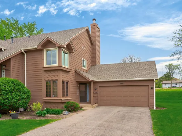 4201 Tumbleweed Trl, Loves Park, IL 61111