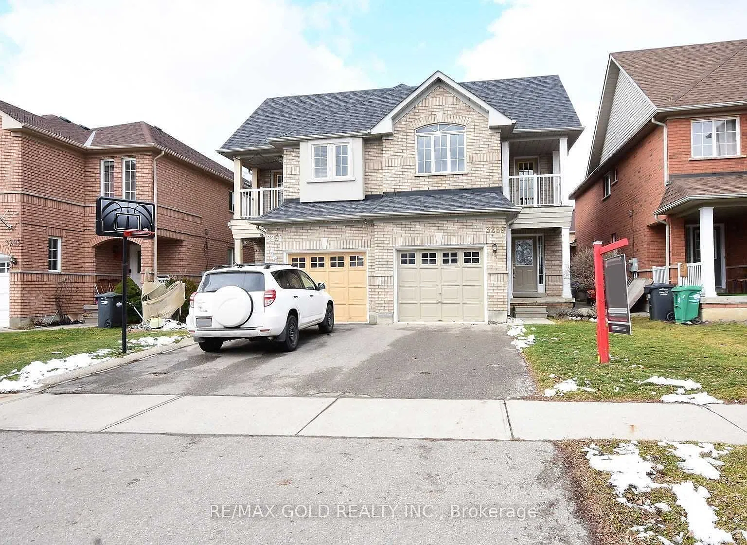 3 bed, $3,400 — Photo 1