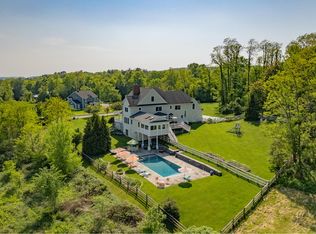 1224 White Horse Ln, Yorktown Heights, NY 10598