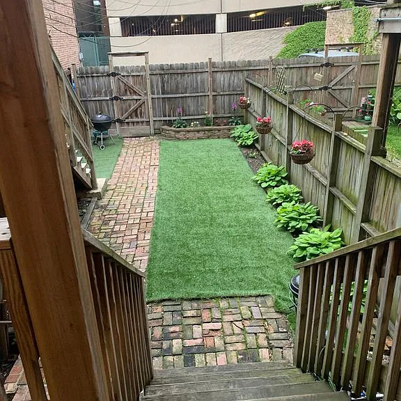 869 N La Salle Dr #2 — Photo 21