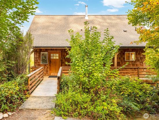 451 Leland Valley Road W, Quilcene, WA 98376