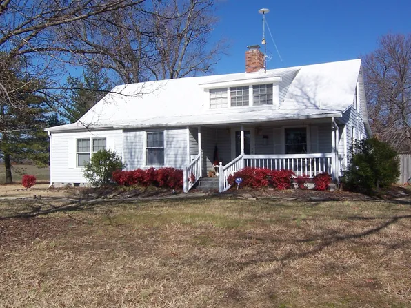 5737 Chrismon Rd, Browns Summit, NC 27214