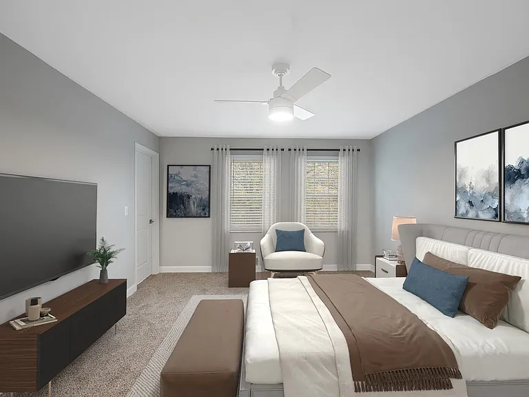 Indian Creek Apartments and Townhomes — Photo 155