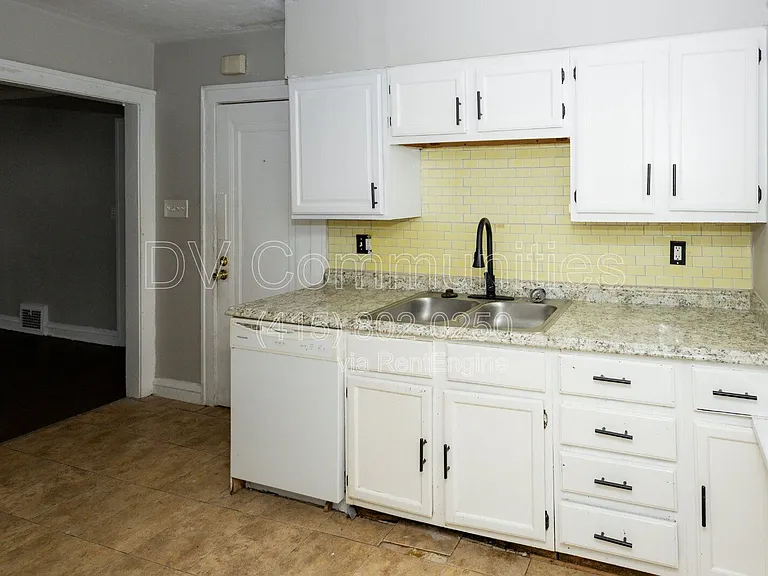 3579 Riedham Rd #DOWN — Photo 7