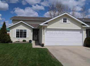 3554 Village Green Ln, Moorhead, MN 56560