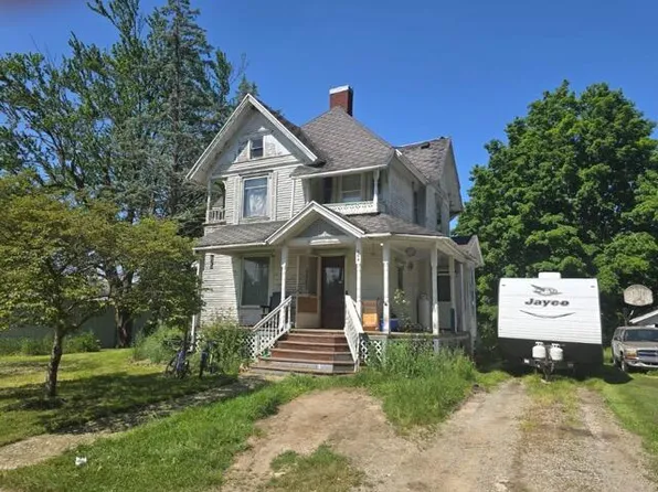 206 S Main St, Waldron, MI 49288