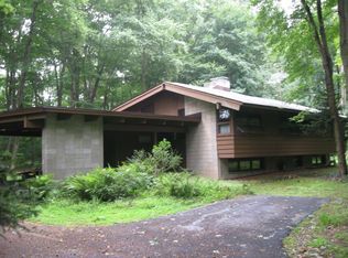 110 Forshay Rd, Monsey, NY 10952