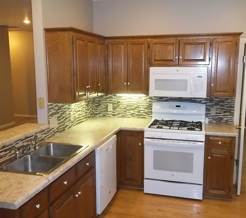 1st image of 617 N Wall St