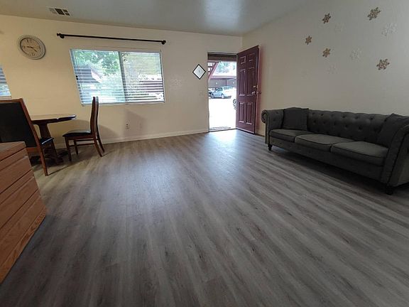 2nd image of 800 Grand Ave Unit A19